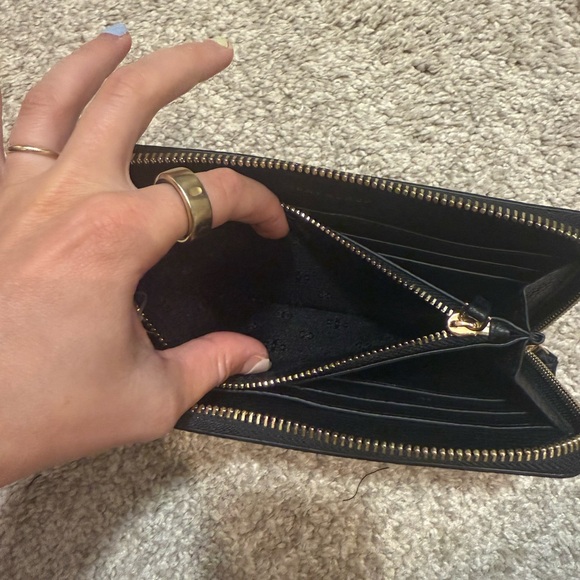Tory Burch Black Leather Wallet and Card Holder - Picture 4 of 5